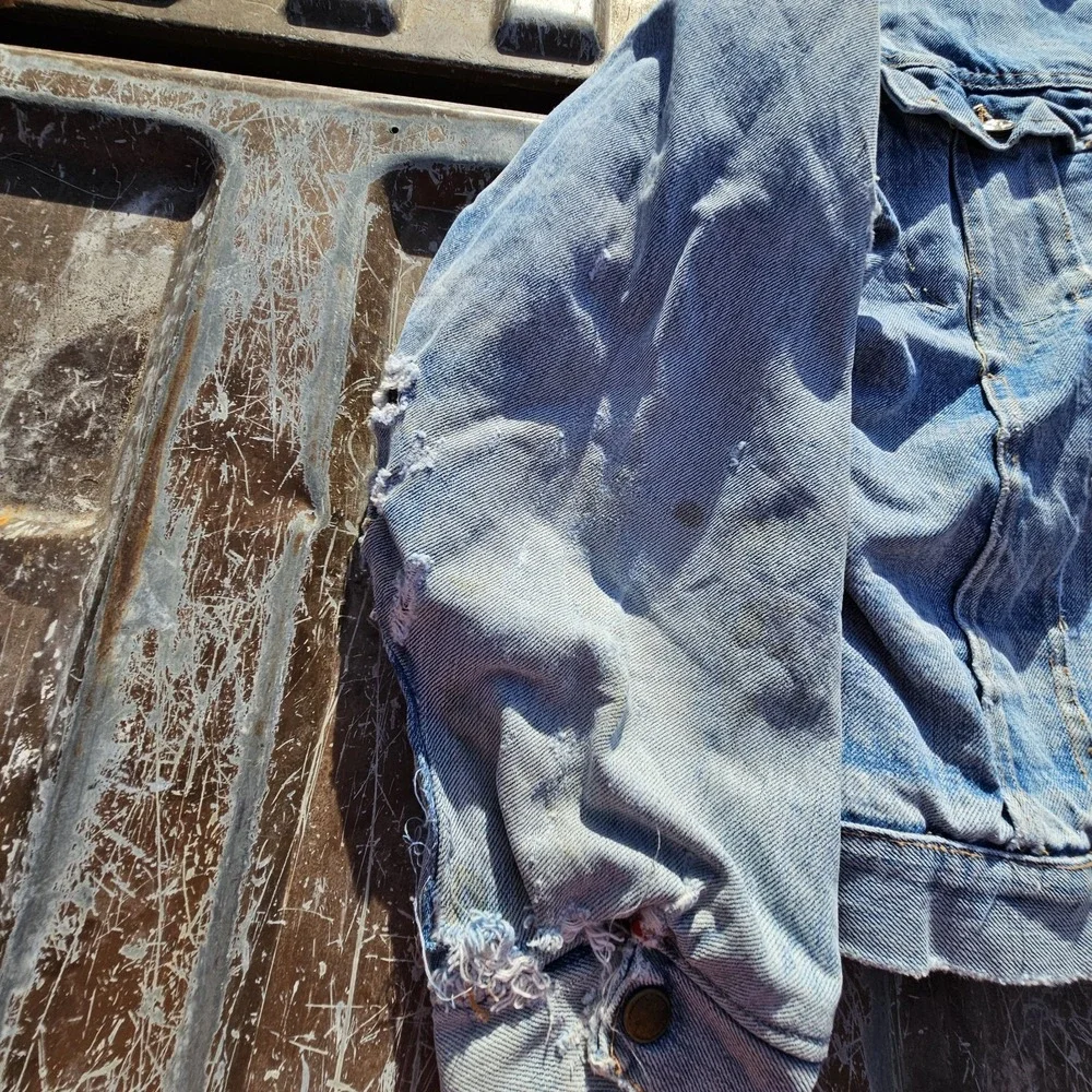 True VTG Lined Denim Trucker Jacket Type 3 Lg (Boxy) Faded And Stained Red Gut